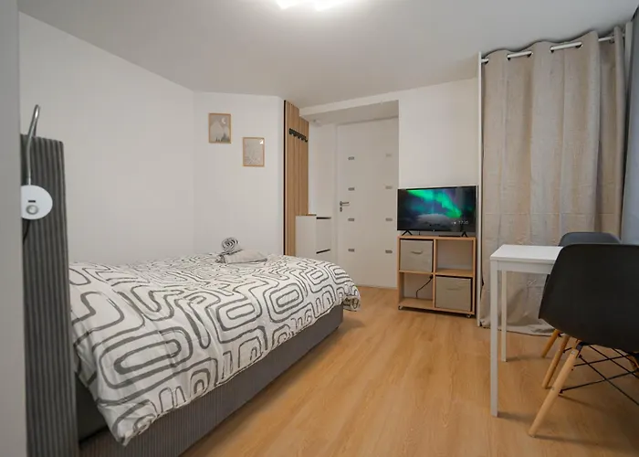 Chaleureux En Plein Centre * Saint-Astier (Dordogne)